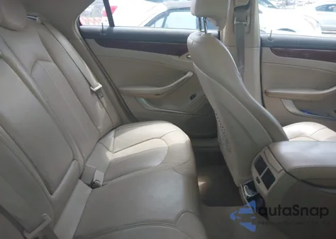 2012 Cadillac Cts Luxury z USA, uszkodzony, nr VIN 1G6DE5E58C0137070